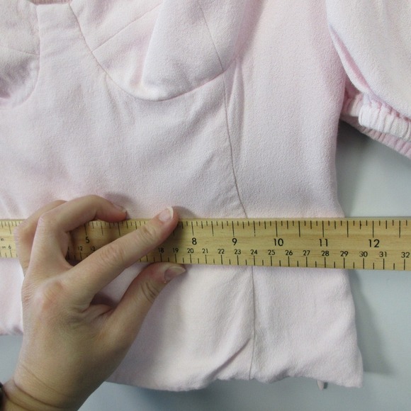 Aritzia Wilfred Sweetheart Blouse XS Pink Crop Smocked Going Out Top Preppy 162 - Picture 11 of 12